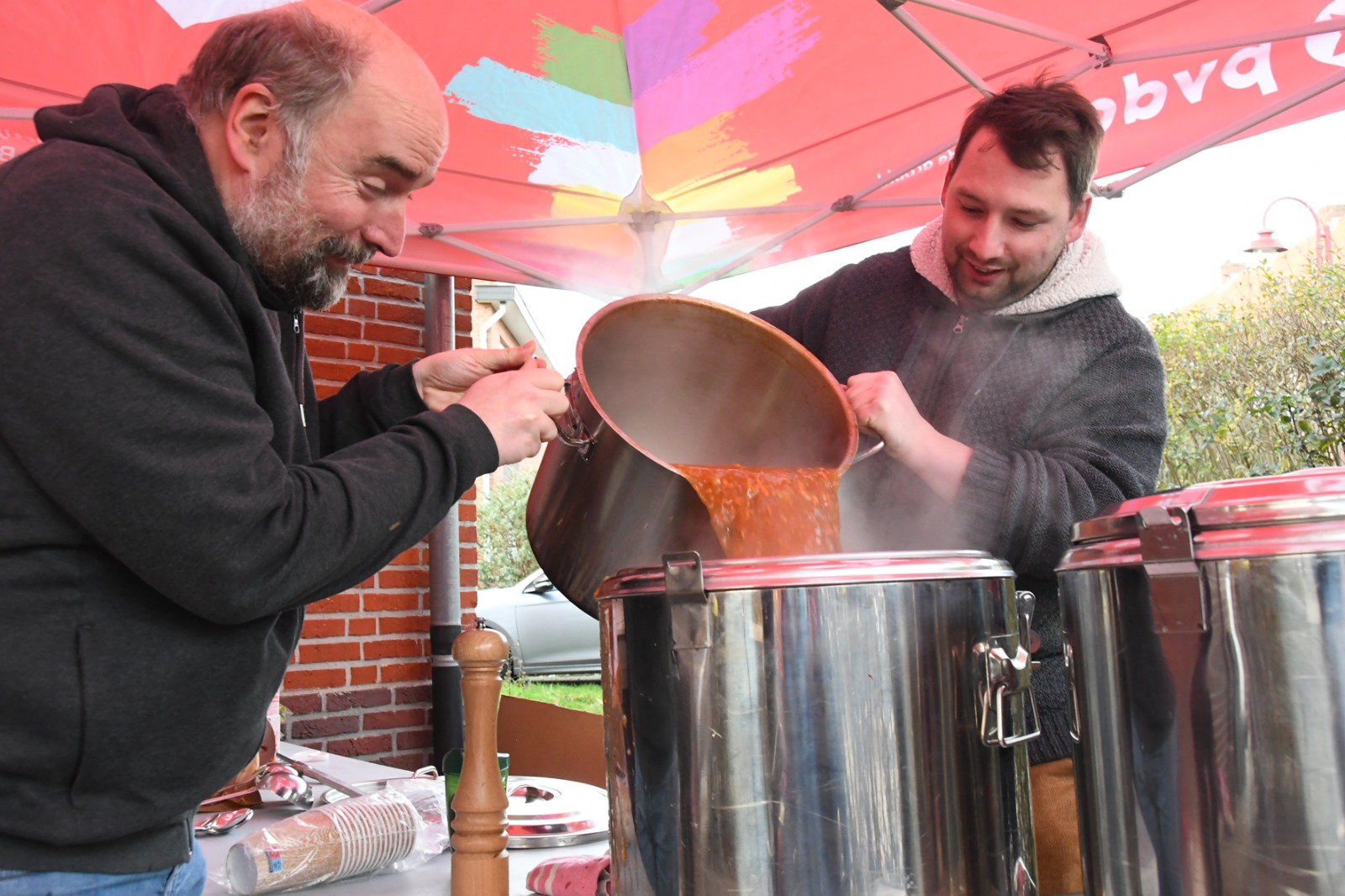 PVDA Aarschot deelt soep uit tijdens koudste dag van het jaar